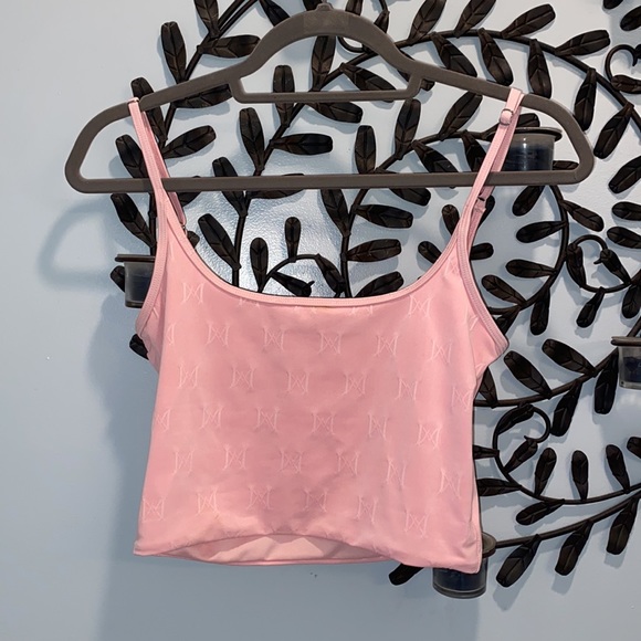 Meshki Jaquard Tank Crop Top - Picture 2 of 4